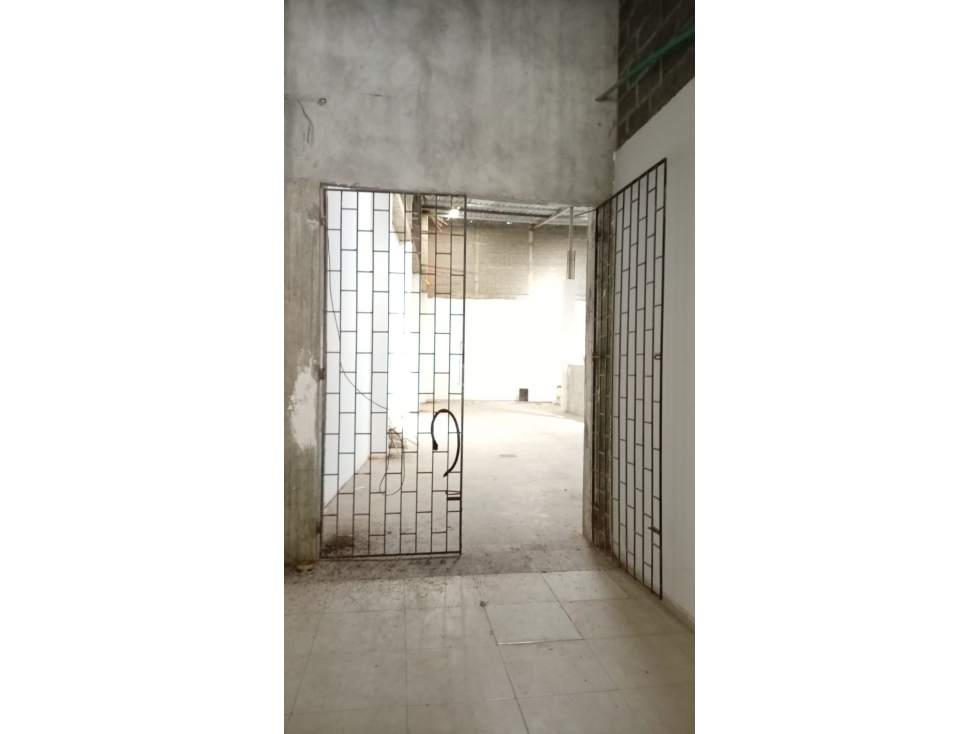 INMUEBLE DISPONIBLE PARA VENTA - 4