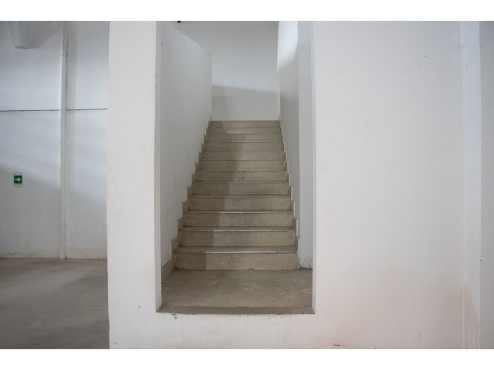 LOCAL COMERCIAL DISPONIBLE - 4
