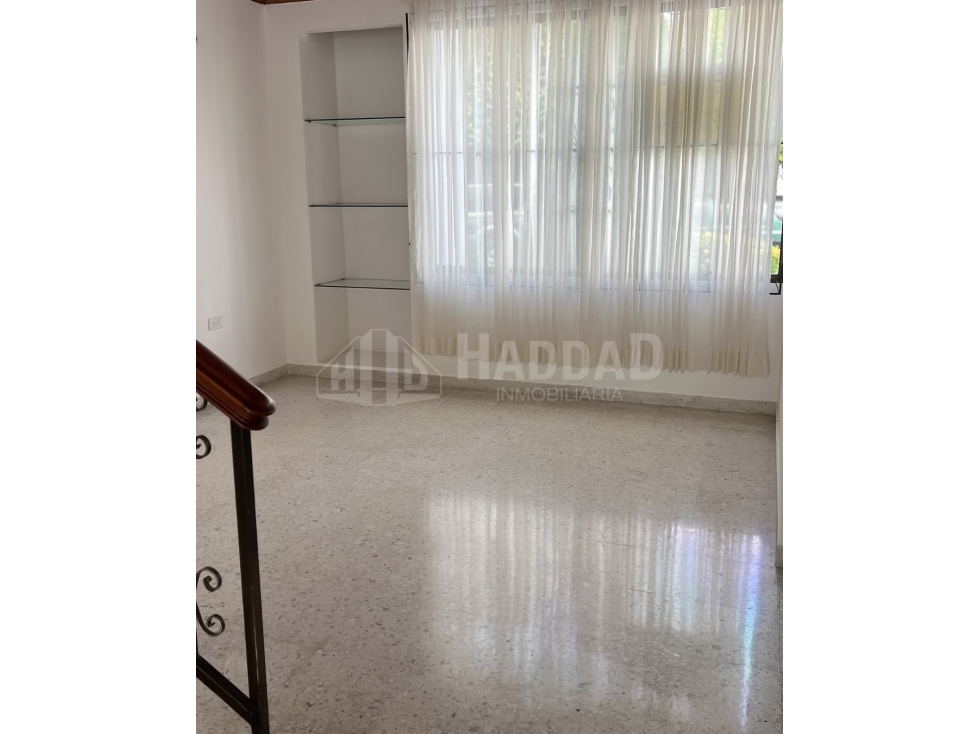 CASA DISPONIBLE PARA VENTA BARRIO CASTILLA LA NUEVA — foto 3