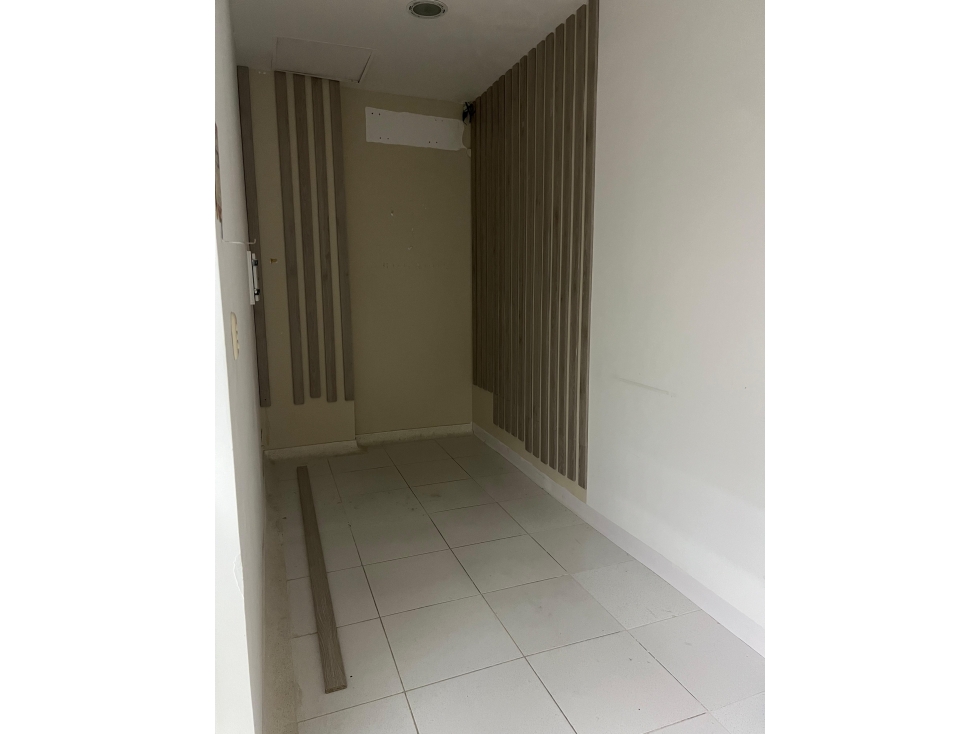 OFICINA DISPONIBLE PARA ARRIENDO CENTRO DE NEGOCIOS ALAMEDAS — foto 4