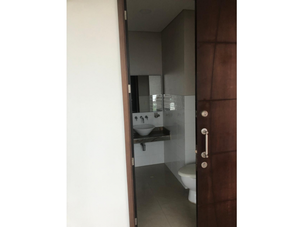 APARTAMENTO DISPONIBLE PARA ARRIENDO BARRIO EL RECREO — foto 3