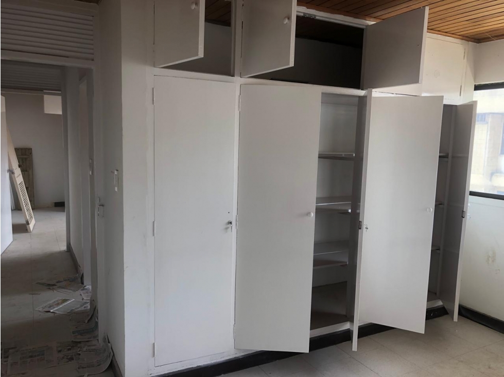 APARTAMENTO DISPONIBLE PARA ARRIENDO EN EL CENTRO DE LA CIUDAD — foto 4
