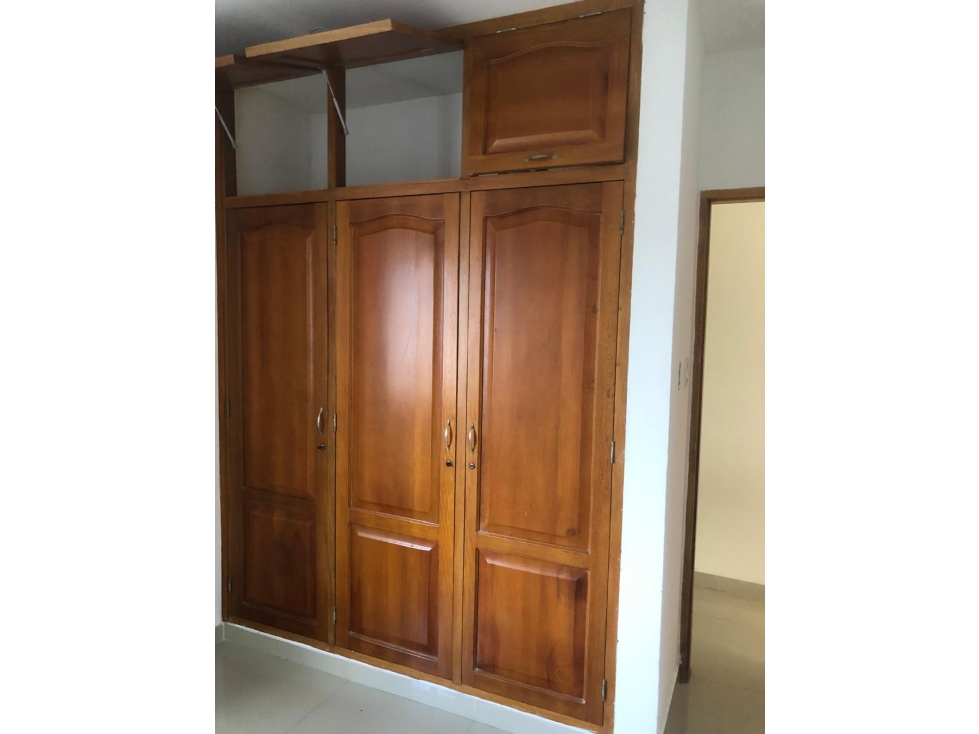 APARTAMENTO DISPONIBLE PARA ARRIENDO EN EL CENTRO DE LA CIUDAD — foto 6