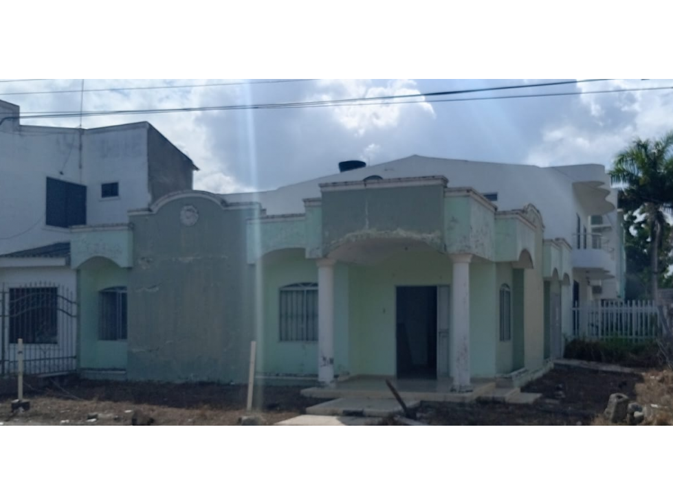 CASA DISPONIBLE PARA VENTA BARRIO VERSALLES