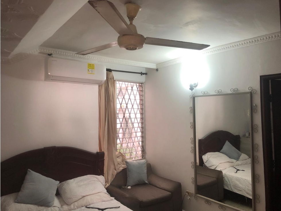 CASA EN VENTA BARRIO LA JULIA - 1