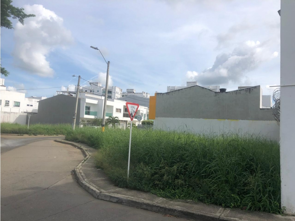 LOTE DISPONIBLE EN VENTA — foto 4
