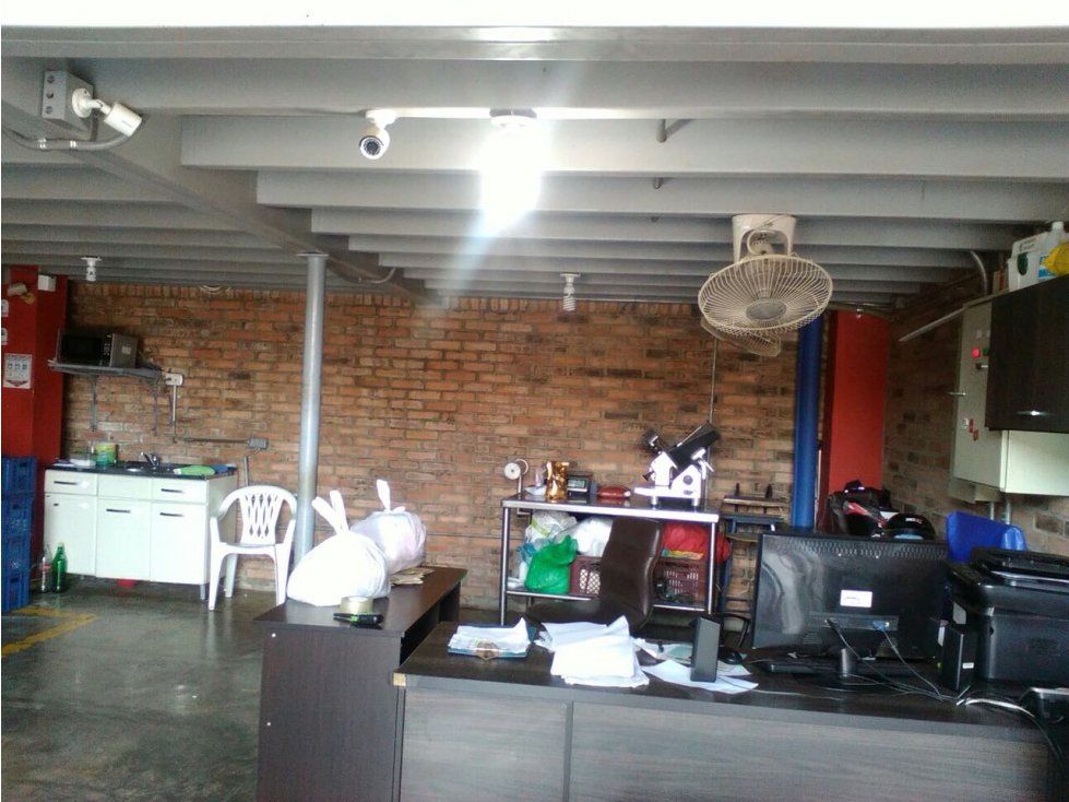 bodega y edificio - 6