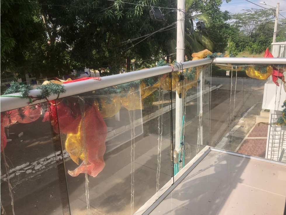 CASA DISPONIBLE EN VENTA URB. BONANZA — foto 3