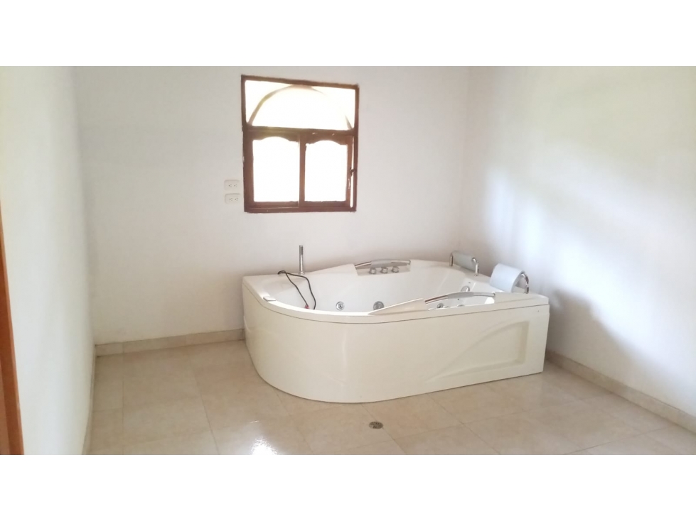 CASA FINCA DISPONIBLE PARA VENTA - 5