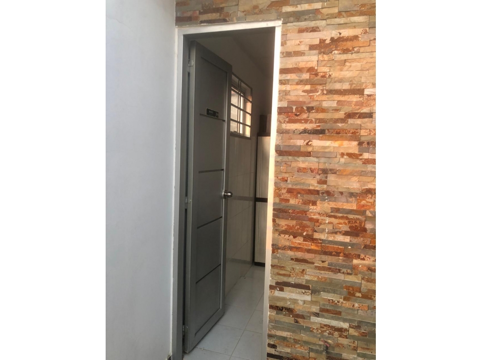OFICINA DISPONIBLE PARA ARRIENDO BARRIO CENTRO - 5
