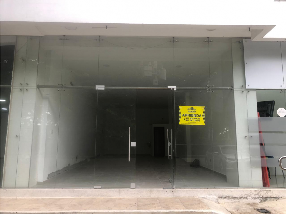 LOCAL DISPONIBLE B/ RECREO 104