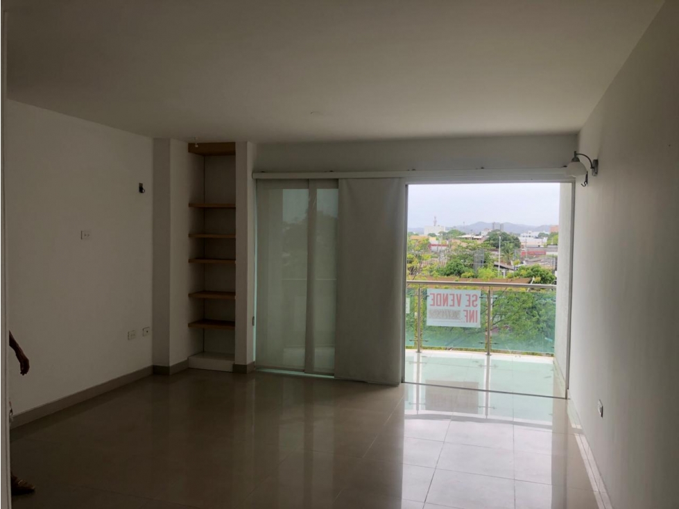 APARTAMENTO DISPONIBLE EN VENTA — foto 2