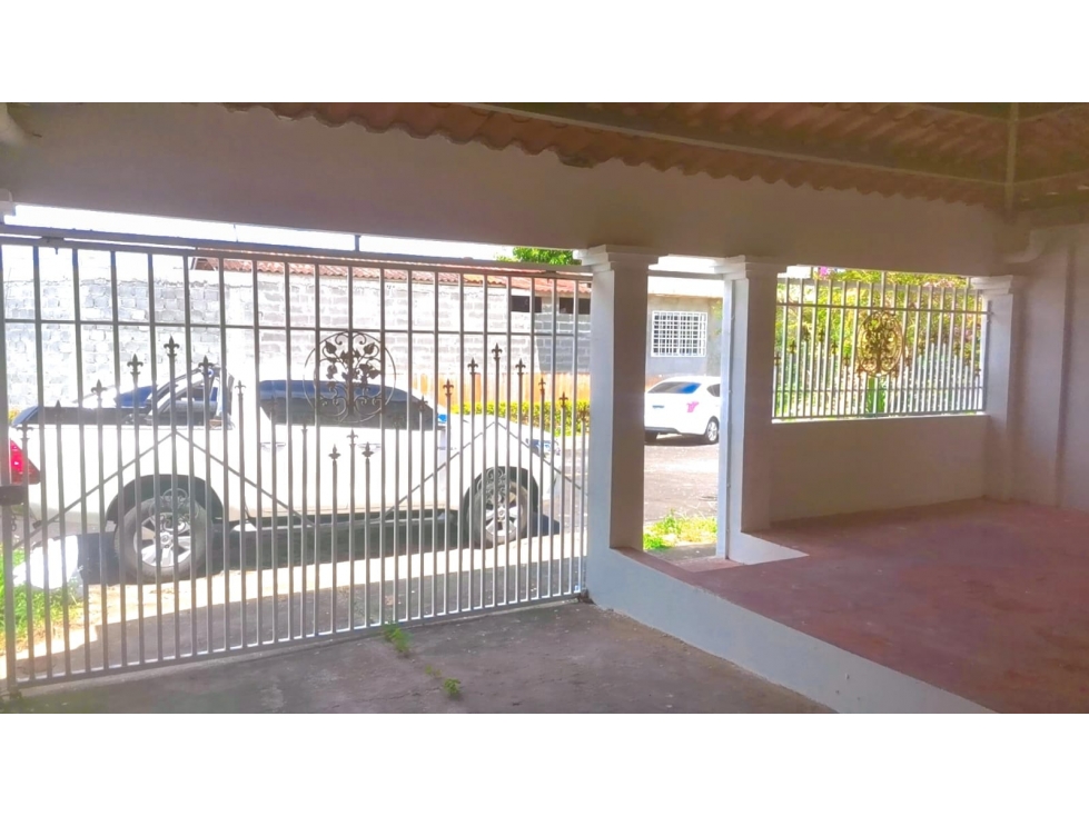 Venta de Casa en Urbanización Colinas de Pacora - Pacora - 3