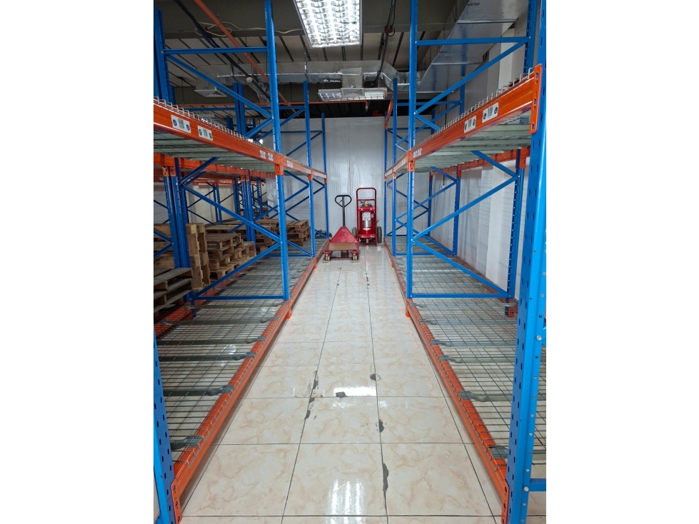 Se Alquila Bodega en Plaza Conquistador Juan Diaz — foto 3