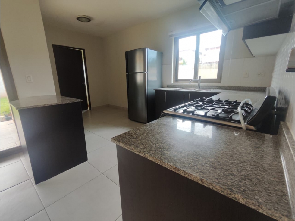 Casa de Esquina en Alquiler en Woodlands, Panamá Pacífico — foto 4