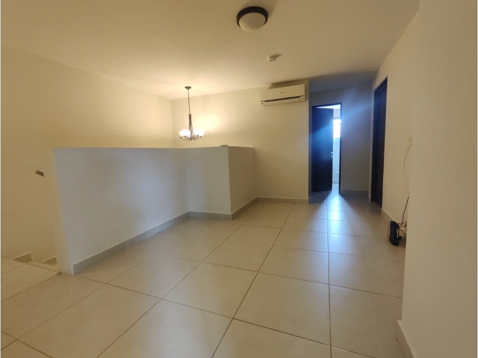 Casa de Esquina en Alquiler en Woodlands, Panamá Pacífico — foto 6