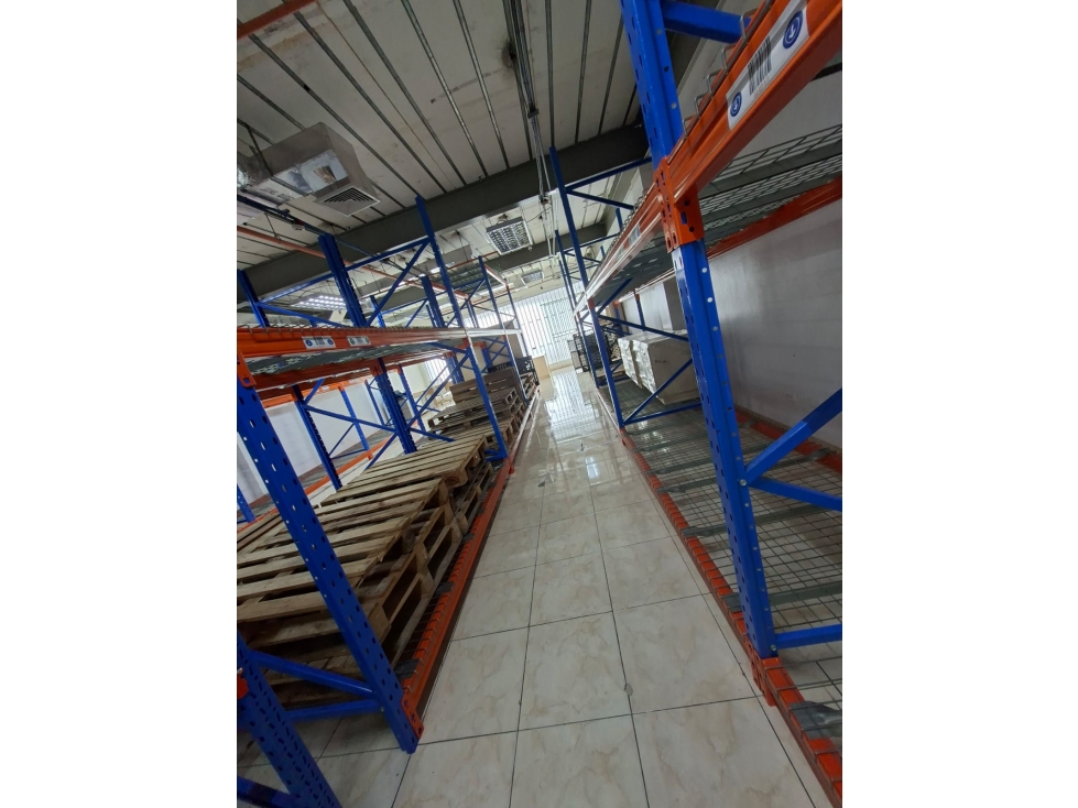 Se Alquila Bodega en Plaza Conquistador Juan Diaz — foto 4