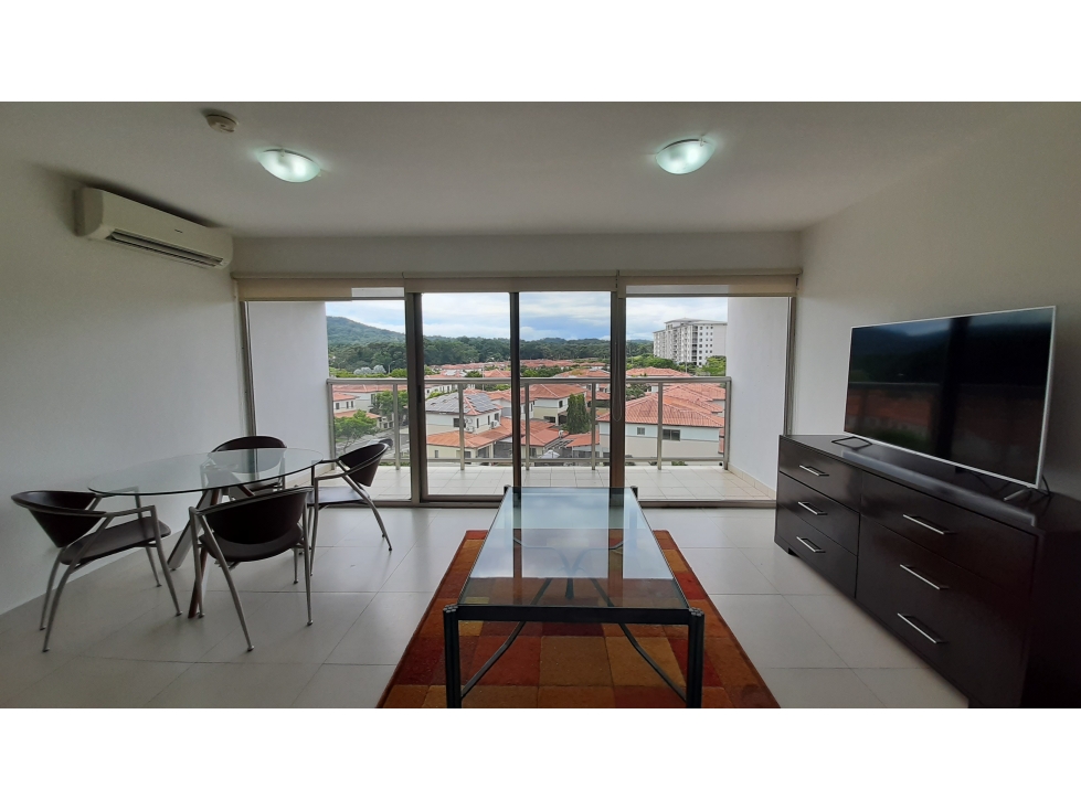 En venta Apartamento Amoblado en Midrise - Woodlands, Panamá Pacífico
