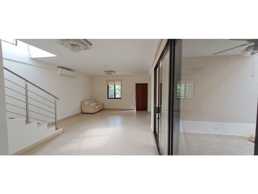En Alquiler casa de 4 recámaras en River Valley, Panamá Pacífico — foto 2