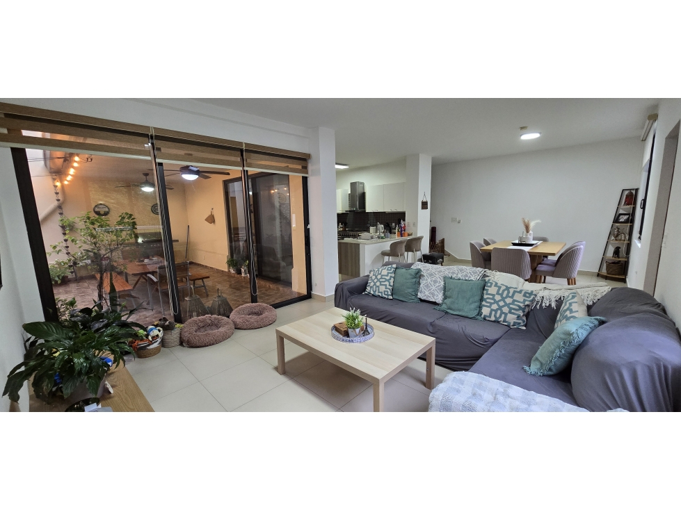 En Venta Casa de 3 Rec en River Valley, Panamá Pacífico