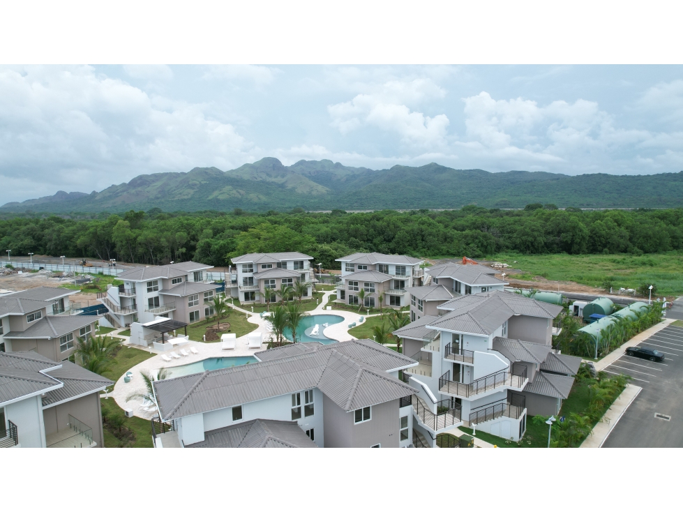 Venta de apartamento en PH Brisas del Mar, Playa Caracol — foto 4