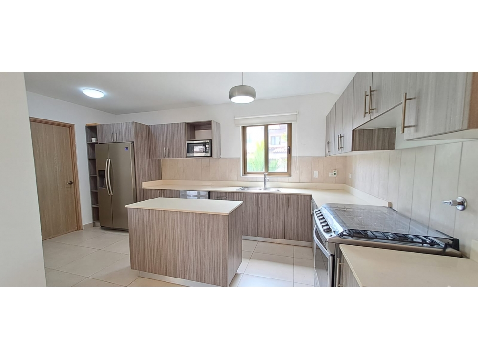 Casa en ESQUINA!! en Woodlands de 3 recámaras - Panamá Pacifico — foto 4
