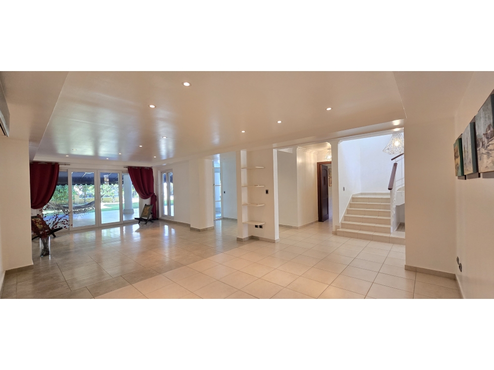 Casa en Venta con Piscina Privada en Camino de Cruces — foto 3