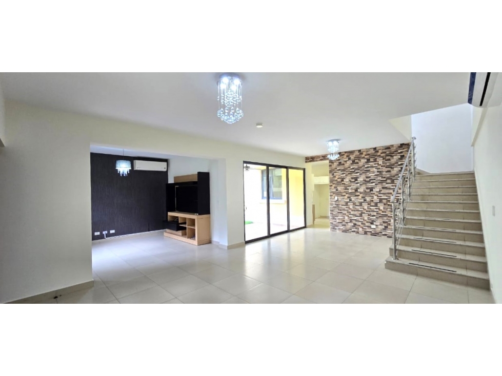 Vendo Casa de 4 recámaras en River Valley, Panamá Pacífico