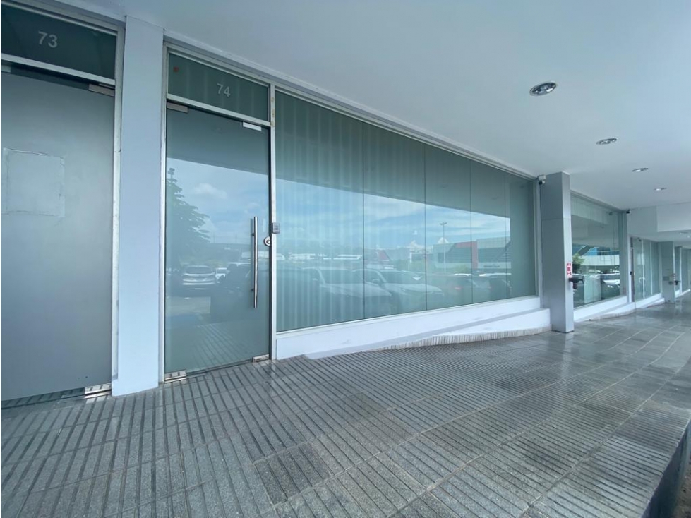 Se Alquila Bodega en Plaza Conquistador Juan Diaz — foto 2
