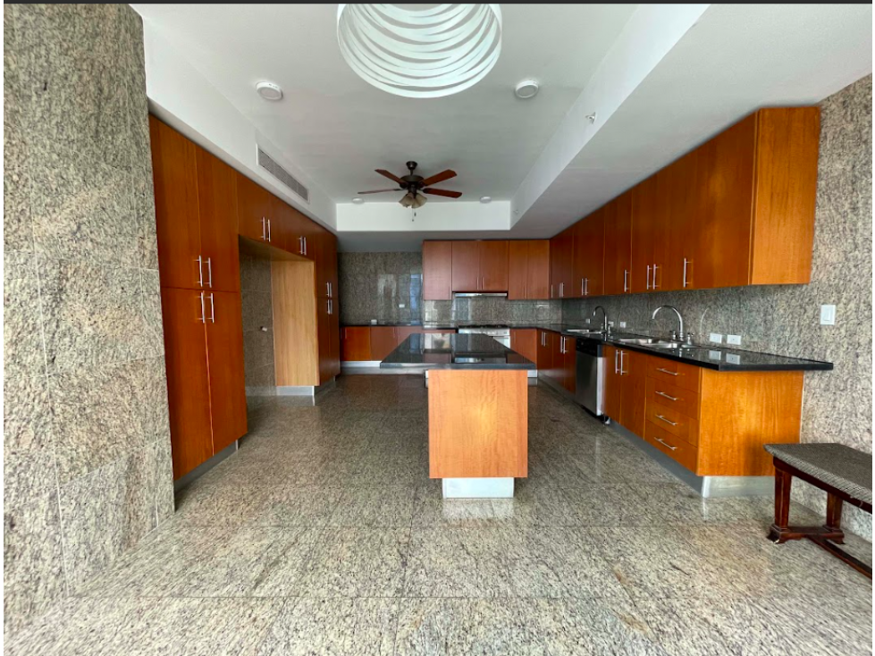 Alquilo Apartamento, PH The Point, Lineal Blanca, Paitilla — foto 3