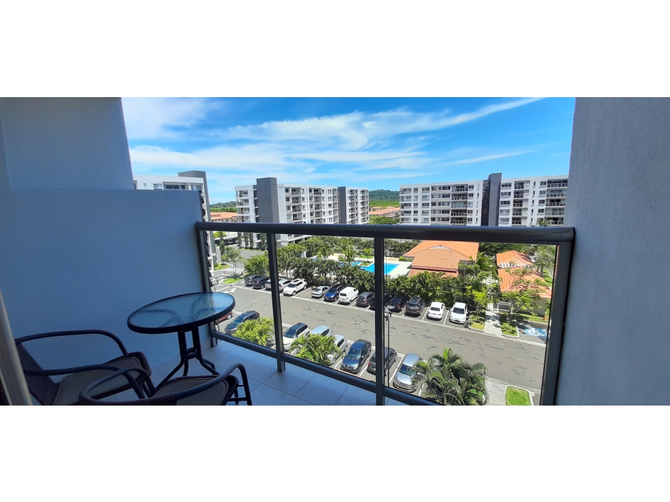 Venta de Apartamento con Hermosa Vista en Woodlands Panamá Pacífico