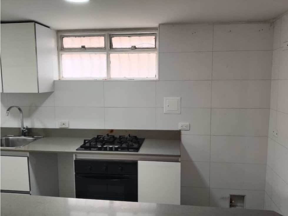 APARTAMENTO EN ARRIENDO - EDIFICIO SANTA FÉ — foto 3