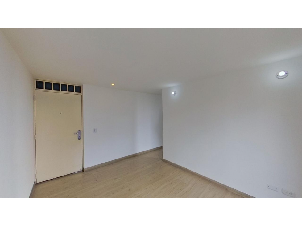 al lado del centro — foto 2