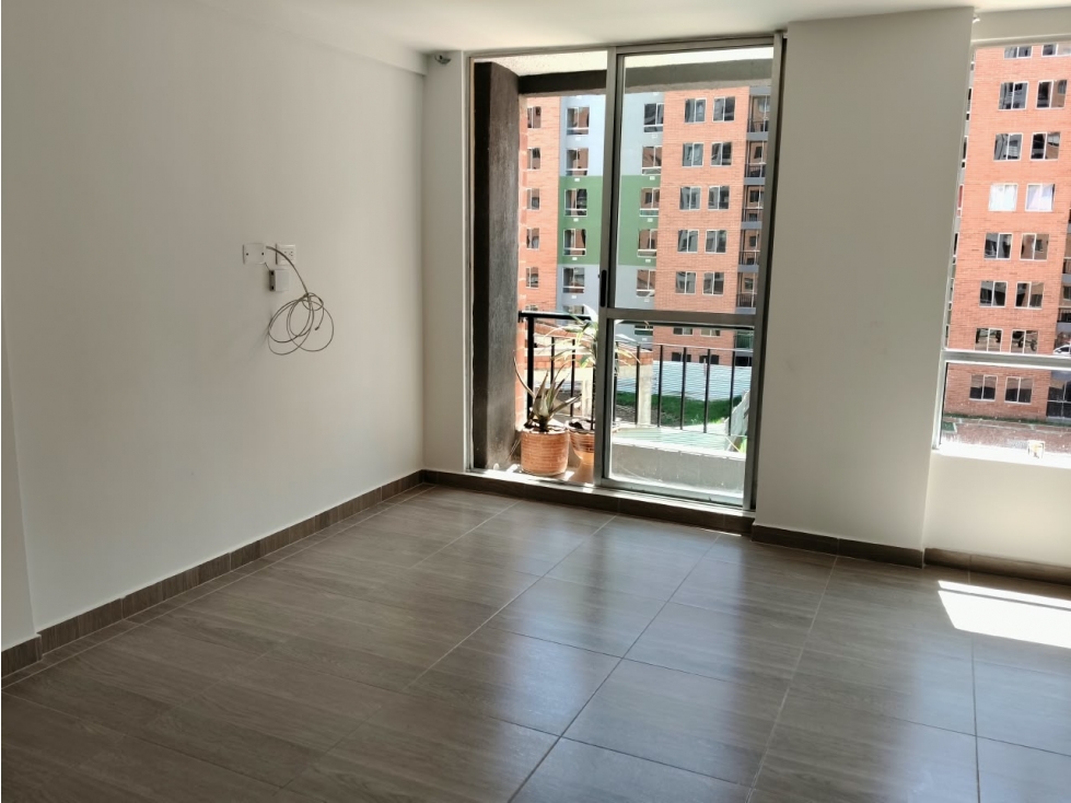 APARTAMENTO EN ARRIENDO - MADRID — foto 4