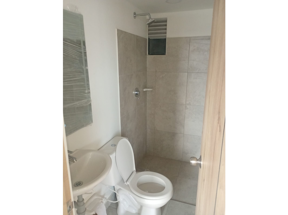 APARTAMENTO EN ARRIENDO - BARLOVENTO - 6