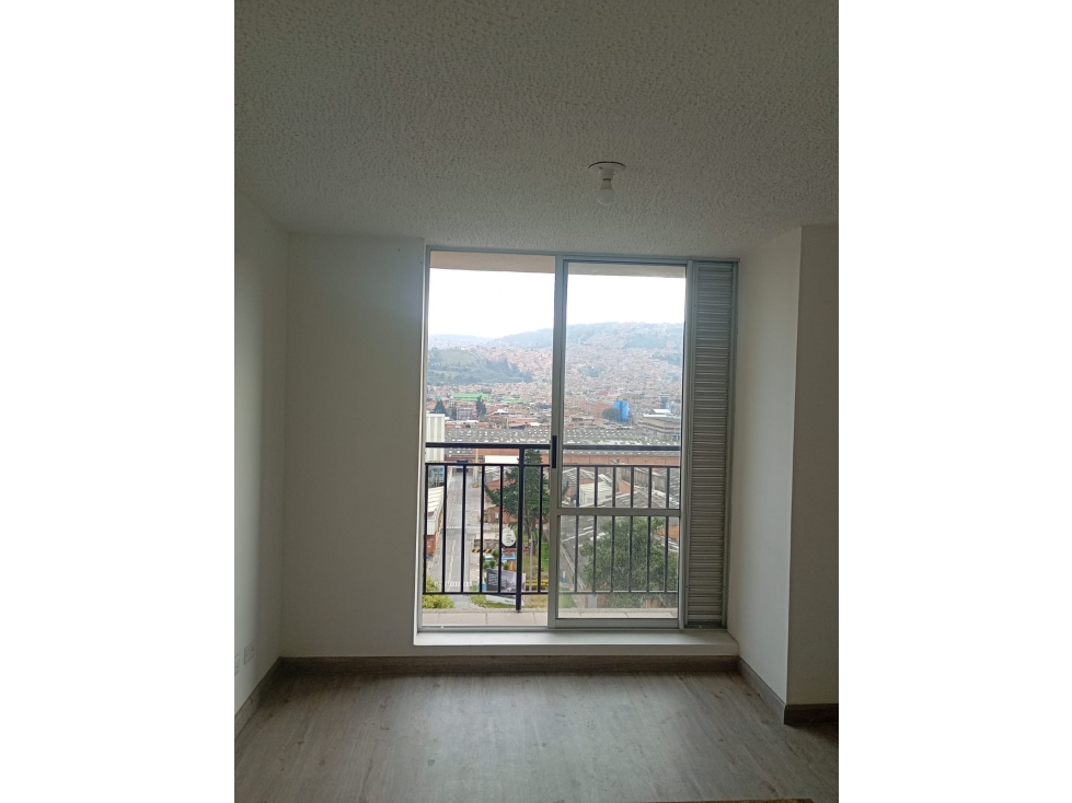 APARTAMENTO EN ARRIENDO - BARLOVENTO - 2