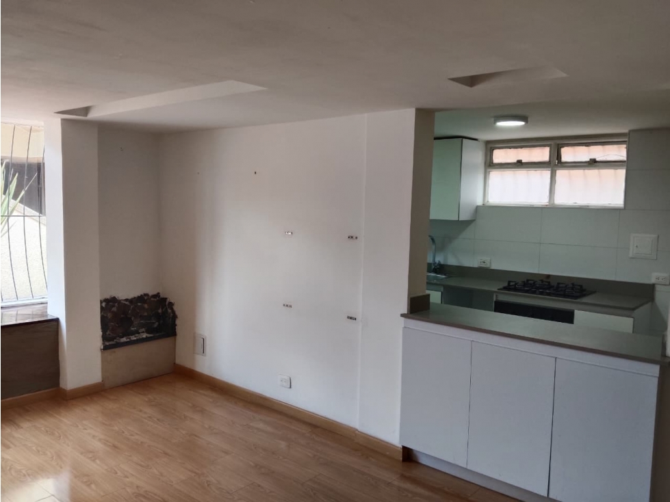 APARTAMENTO EN ARRIENDO - EDIFICIO SANTA FÉ — foto 4