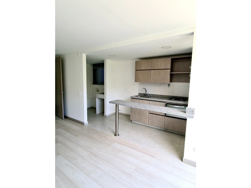 APARTAMENTO EN VENTA EN SABANETA CON VISTA A LA MONTAÑA