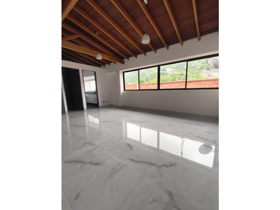 Casa en Venta en Sabaneta Sector La Doctora | en Unidad Cerrada — foto 4