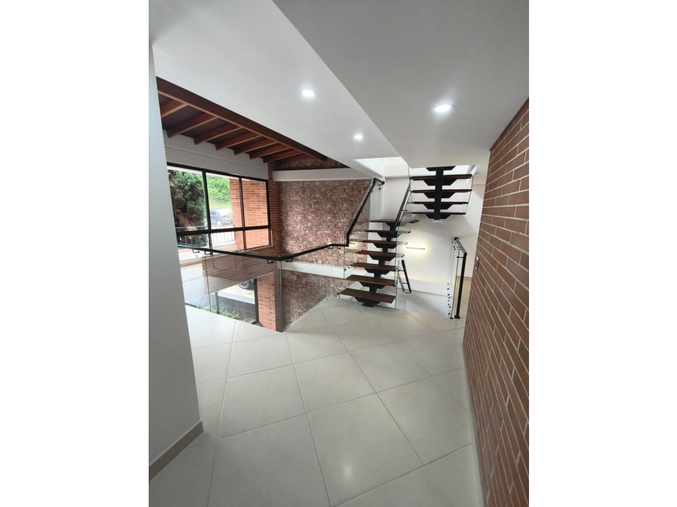Casa en Venta en Sabaneta Sector La Doctora | en Unidad Cerrada — foto 6