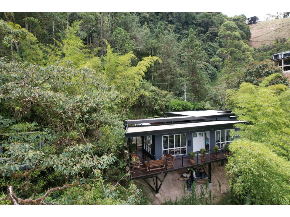 Casa Campestre en Venta, La Miel Caldas, Antioquia