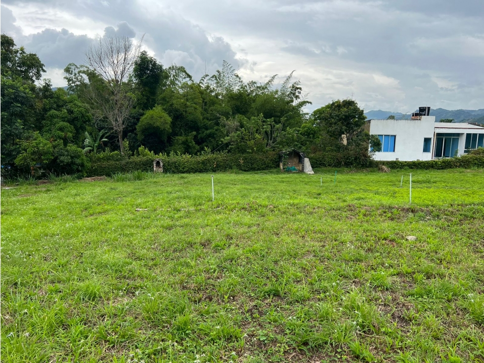 Vende Lote en Conjunto - 3