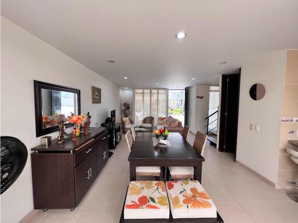 VENDE / PERMUTA EXCELENTE CASA EN CONJUNTO CERRADO EN VILLETA — foto 4