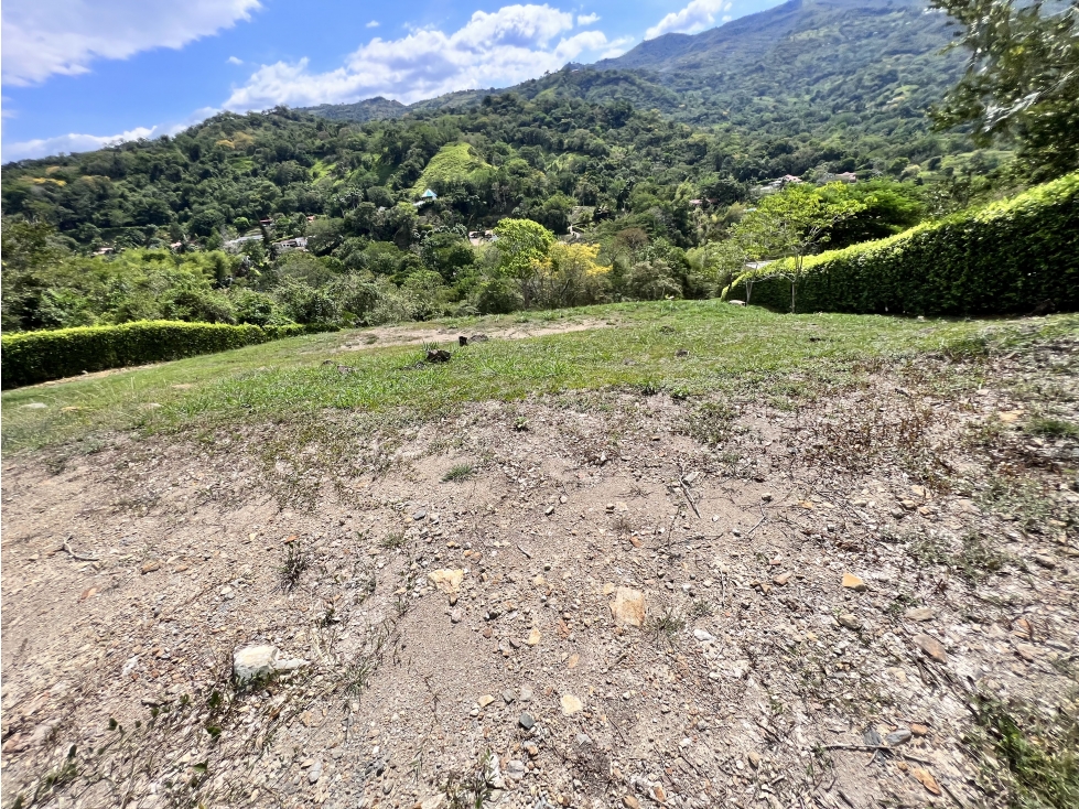 VENDO EXCELENTE LOTE EN CONDOMINIO EN VILLETA - 4