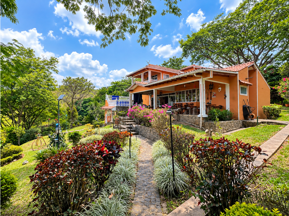VENDE CASA CAMPESTRE EN VILLETA - 1