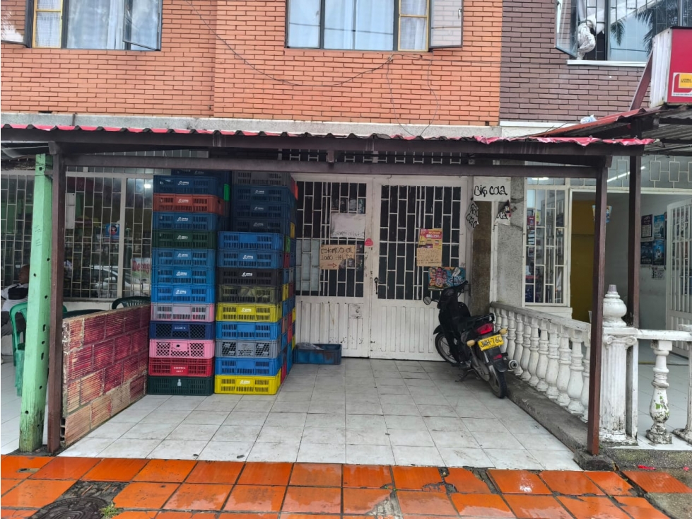 VENDE CASA COMERCIAL Y RESIDENCIAL EN VILLETA - 4