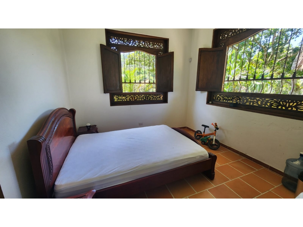 VENDO FINCA EN LA VEGA CUND - 4