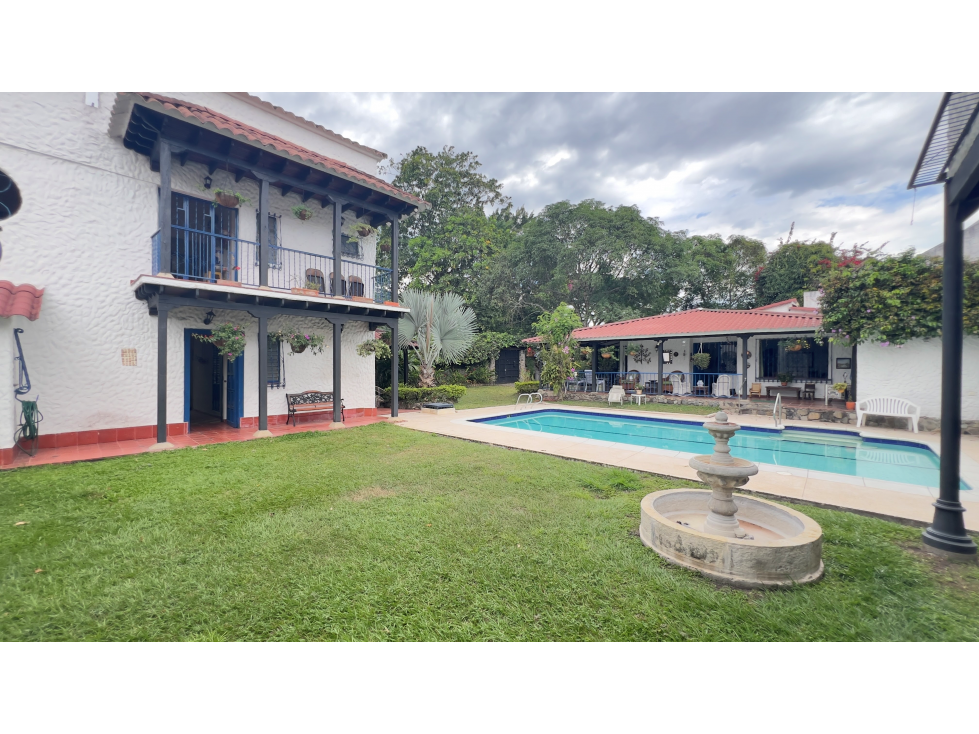 VENDE CASA QUINTA EN CASCO URBANO DE VILLETA