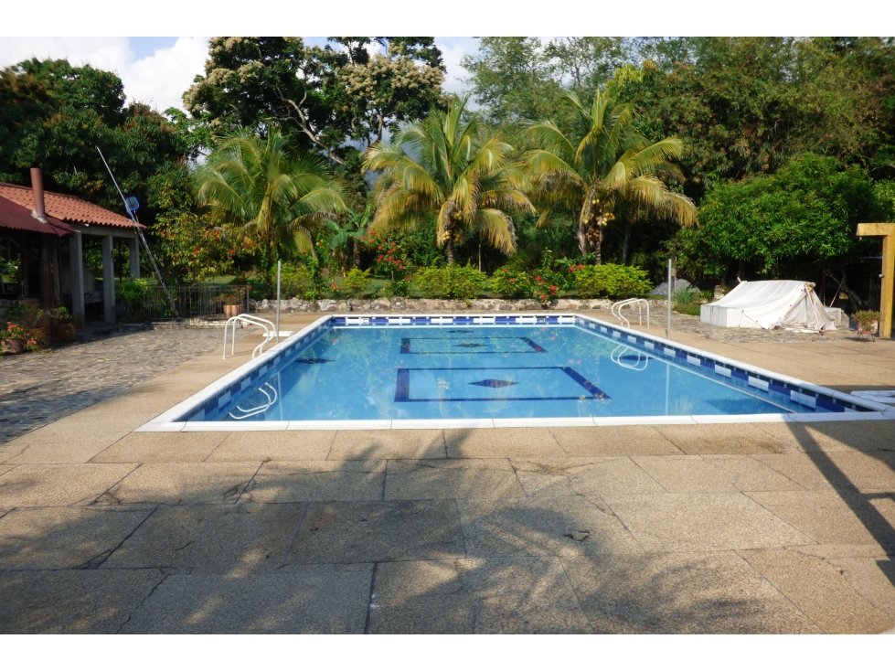 Vendo Espectacular Casa Campestre en Villeta - 4