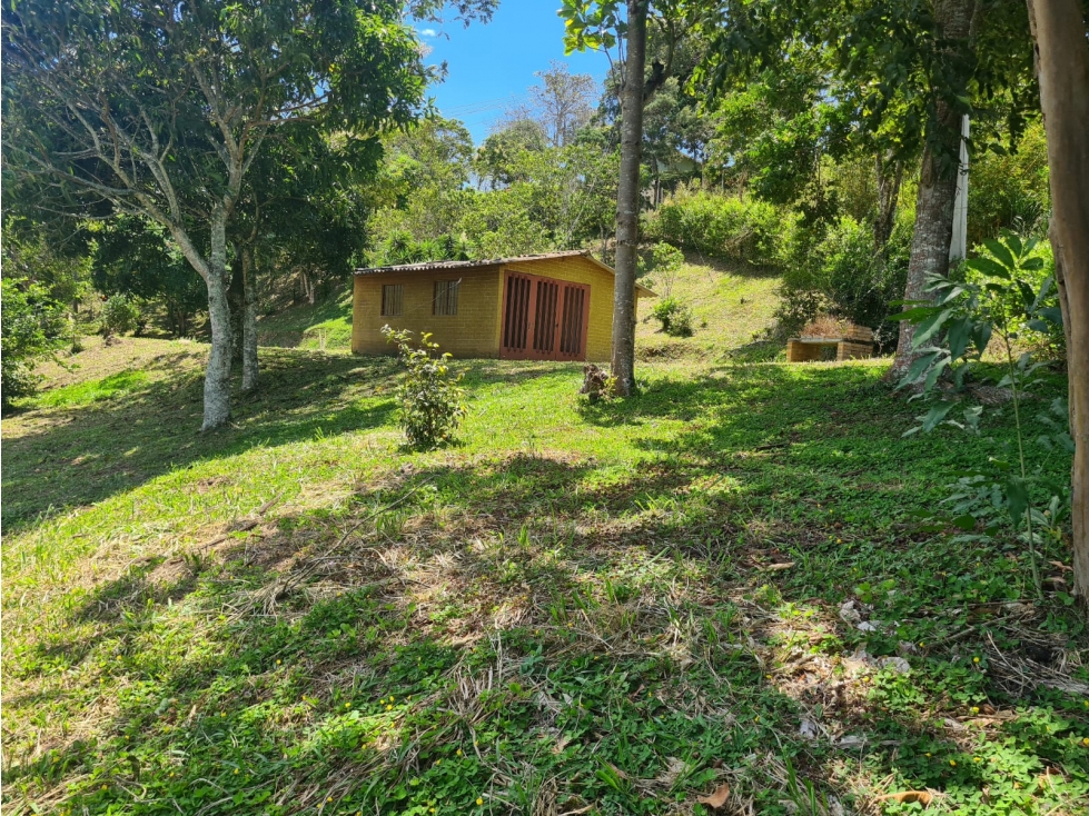 Vendo Lote Campestre en Villeta - 4